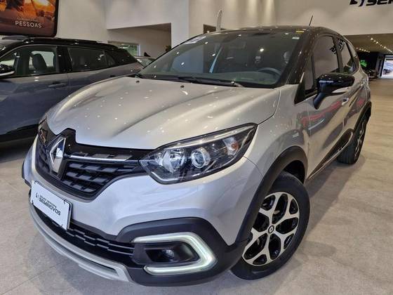 RENAULT CAPTUR 1.3 TCE FLEX INTENSE X-TRONIC RENAULT CAPTUR 1.3 TCE FLEX INTENSE X-TRONIC